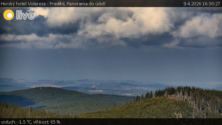 Horský hotel Volareza - Praděd - Panorama do údolí - 9.4.2026 v 16:30
