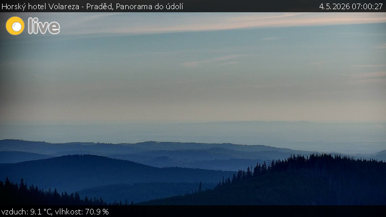 Horský hotel Volareza - Praděd - Panorama do údolí - 4.5.2026 v 07:00