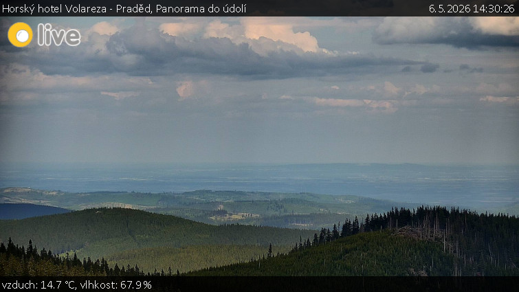 Horský hotel Volareza - Praděd - Panorama do údolí - 6.5.2026 v 14:30
