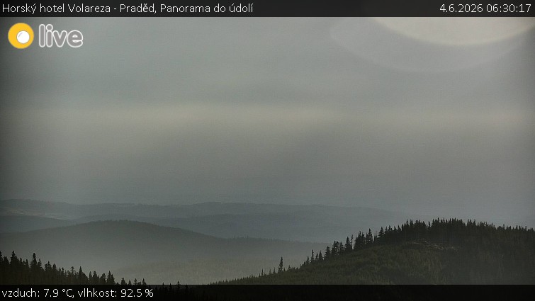 Horský hotel Volareza - Praděd - Panorama do údolí - 4.6.2026 v 06:30