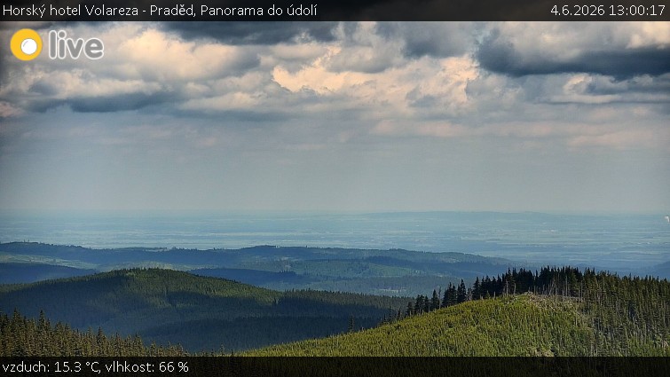Horský hotel Volareza - Praděd - Panorama do údolí - 4.6.2026 v 13:00