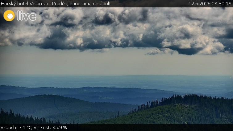Horský hotel Volareza - Praděd - Panorama do údolí - 12.6.2026 v 08:30