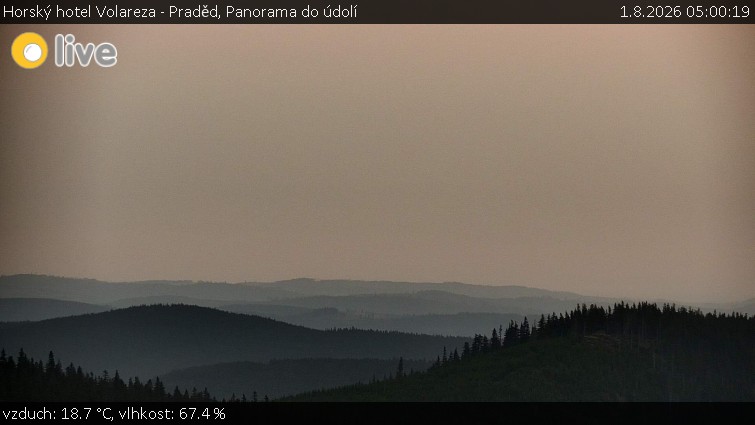 Horský hotel Volareza - Praděd - Panorama do údolí - 1.8.2026 v 05:00
