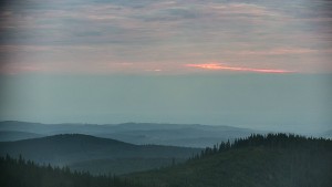 Mountain Hotel Volareza - Praděd - Panorama of the valley - 15.9.2026 v 06:30 Mountain Hotel Volareza - Praděd - Panorama of the valley - 15.9.2026 v 06:30