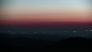 Berghotel Volareza – Praděd - Panorama des Tals - 16.9.2026 v 05:30 Berghotel Volareza – Praděd - Panorama des Tals - 16.9.2026 v 05:30
