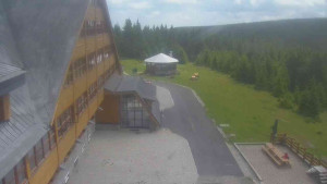 Sporthotel Kurzovní - Parkoviště a hlavní vchod - 24.6.2025 v 11:15