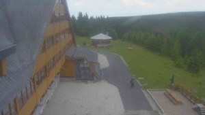 Sporthotel Kurzovní - Parkoviště a hlavní vchod - 24.6.2025 v 13:50