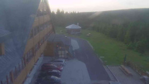Sporthotel Kurzovní - Parkoviště a hlavní vchod - 25.6.2025 v 04:55
