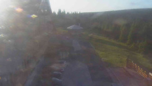 Sporthotel Kurzovní - Parkoviště a hlavní vchod - 25.6.2025 v 05:55