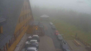 Sporthotel Kurzovní - Parkoviště a hlavní vchod - 12.7.2025 v 05:30