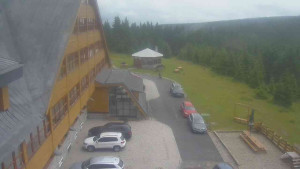 Sporthotel Kurzovní - Parkoviště a hlavní vchod - 12.7.2025 v 12:55