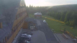Sporthotel Kurzovní - Parkoviště a hlavní vchod - 14.7.2025 v 05:55