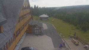 Sporthotel Kurzovní - Parkoviště a hlavní vchod - 14.7.2025 v 11:55
