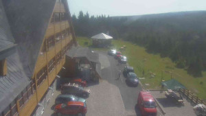 Sporthotel Kurzovní - Parkoviště a hlavní vchod - 15.8.2025 v 10:30