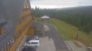 Sporthotel Kurzovní - Parkoviště a hlavní vchod - 17.9.2025 v 14:10