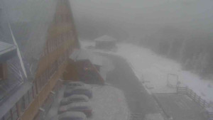 Sporthotel Kurzovní - Parkoviště a hlavní vchod - 24.12.2025 v 09:05