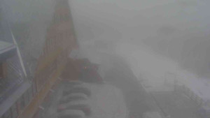 Sporthotel Kurzovní - Parkoviště a hlavní vchod - 24.12.2025 v 09:45