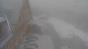 Sporthotel Kurzovní - Parkoviště a hlavní vchod - 24.12.2025 v 09:55