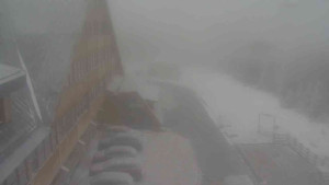 Sporthotel Kurzovní - Parkoviště a hlavní vchod - 24.12.2025 v 10:50