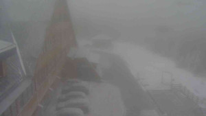 Sporthotel Kurzovní - Parkoviště a hlavní vchod - 24.12.2025 v 11:55