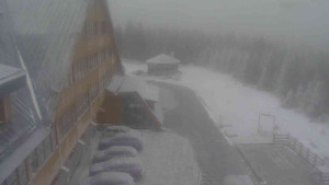 Sporthotel Kurzovní - Parkoviště a hlavní vchod - 24.12.2025 v 12:40