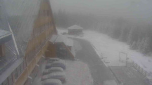 Sporthotel Kurzovní - Parkoviště a hlavní vchod - 24.12.2025 v 12:50