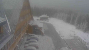 Sporthotel Kurzovní - Parkoviště a hlavní vchod - 24.12.2025 v 13:55