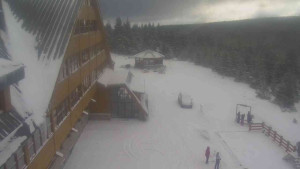 Sporthotel Kurzovní - Parkoviště a hlavní vchod - 31.12.2025 v 09:45