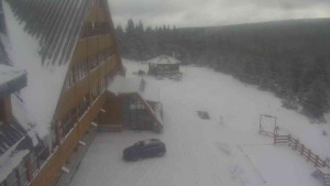 Sporthotel Kurzovní - Parkoviště a hlavní vchod - 31.12.2025 v 10:45