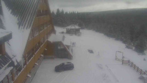 Sporthotel Kurzovní - Parkoviště a hlavní vchod - 31.12.2025 v 10:50