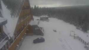 Sporthotel Kurzovní - Parkoviště a hlavní vchod - 31.12.2025 v 10:55