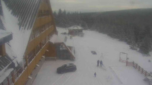 Sporthotel Kurzovní - Parkoviště a hlavní vchod - 31.12.2025 v 12:55