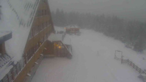 Sporthotel Kurzovní - Parkoviště a hlavní vchod - 31.12.2025 v 15:55