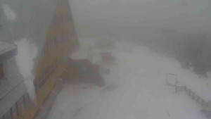 Sporthotel Kurzovní - Parkoviště a hlavní vchod - 23.1.2026 v 12:55