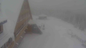 Sporthotel Kurzovní - Parkoviště a hlavní vchod - 30.1.2026 v 09:10