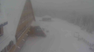 Sporthotel Kurzovní - Parkoviště a hlavní vchod - 30.1.2026 v 09:35