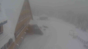 Sporthotel Kurzovní - Parkoviště a hlavní vchod - 30.1.2026 v 10:35