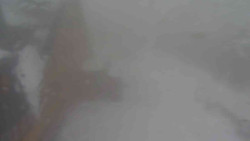 Parkoviště a hlavní vchod