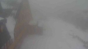 Sporthotel Kurzovní - Parkoviště a hlavní vchod - 6.2.2026 v 10:50