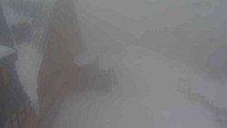 Parkoviště a hlavní vchod