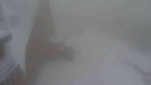 Sporthotel Kurzovní - Parkoviště a hlavní vchod - 13.2.2026 v 07:30