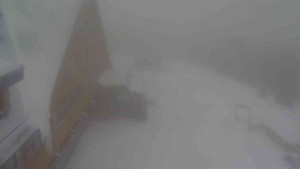 Sporthotel Kurzovní - Parkoviště a hlavní vchod - 13.2.2026 v 10:45