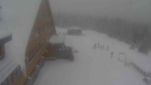 Sporthotel Kurzovní - Parkoviště a hlavní vchod - 13.2.2026 v 14:00