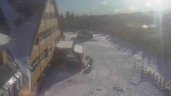 Parkoviště a hlavní vchod