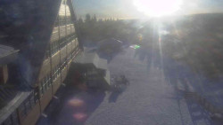 Parkoviště a hlavní vchod