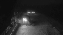 Parkoviště a hlavní vchod