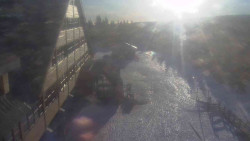 Parkoviště a hlavní vchod