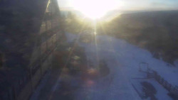 Parkoviště a hlavní vchod