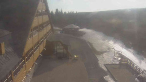 Sporthotel Kurzovní - Parkoviště a hlavní vchod - 14.3.2026 v 08:30 Sporthotel Kurzovní - Parkoviště a hlavní vchod - 14.3.2026 v 08:30