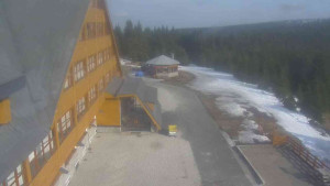 Sporthotel Kurzovní - Parkoviště a hlavní vchod - 15.3.2026 v 14:55 Sporthotel Kurzovní - Parkoviště a hlavní vchod - 15.3.2026 v 14:55